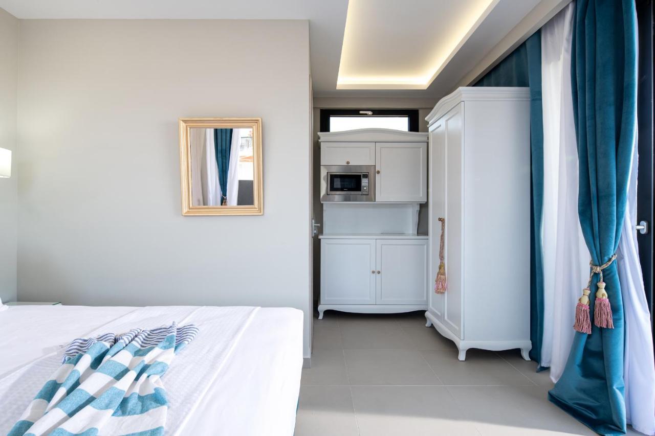Light Blue Hotel Nea Kallikrateia Kültér fotó
