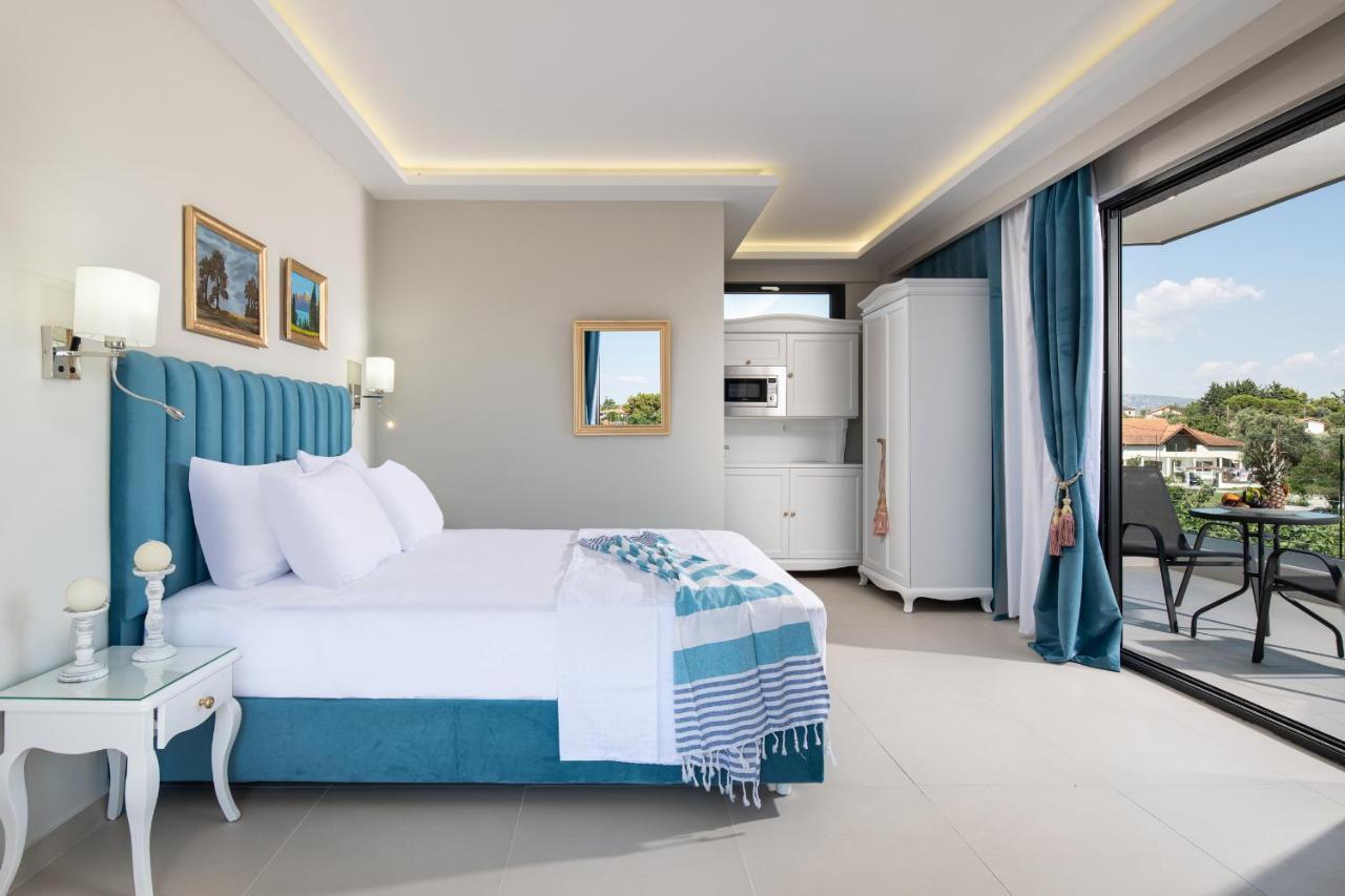 Light Blue Hotel Nea Kallikrateia Kültér fotó
